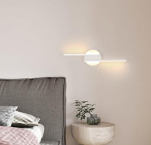 Load image into Gallery viewer, Indoor Wall Light LED Warm Light 6 W White Finish