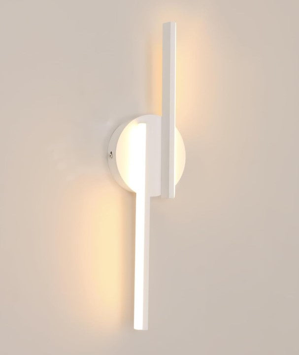 Indoor Wall Light LED Warm Light 6 W White Finish