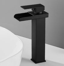 Load image into Gallery viewer, Single Lever Basin Taps Waterfall Taps Brass Single Hole Basin Tap Chrome/Black
