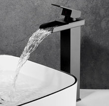 Load image into Gallery viewer, Single Lever Basin Taps Waterfall Taps Brass Single Hole Basin Tap Chrome/Black

