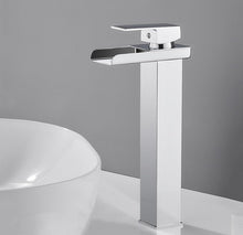 Load image into Gallery viewer, Single Lever Basin Taps Waterfall Taps Brass Single Hole Basin Tap Chrome/Black
